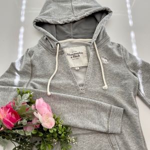 Abercrombie lightweight hoddie